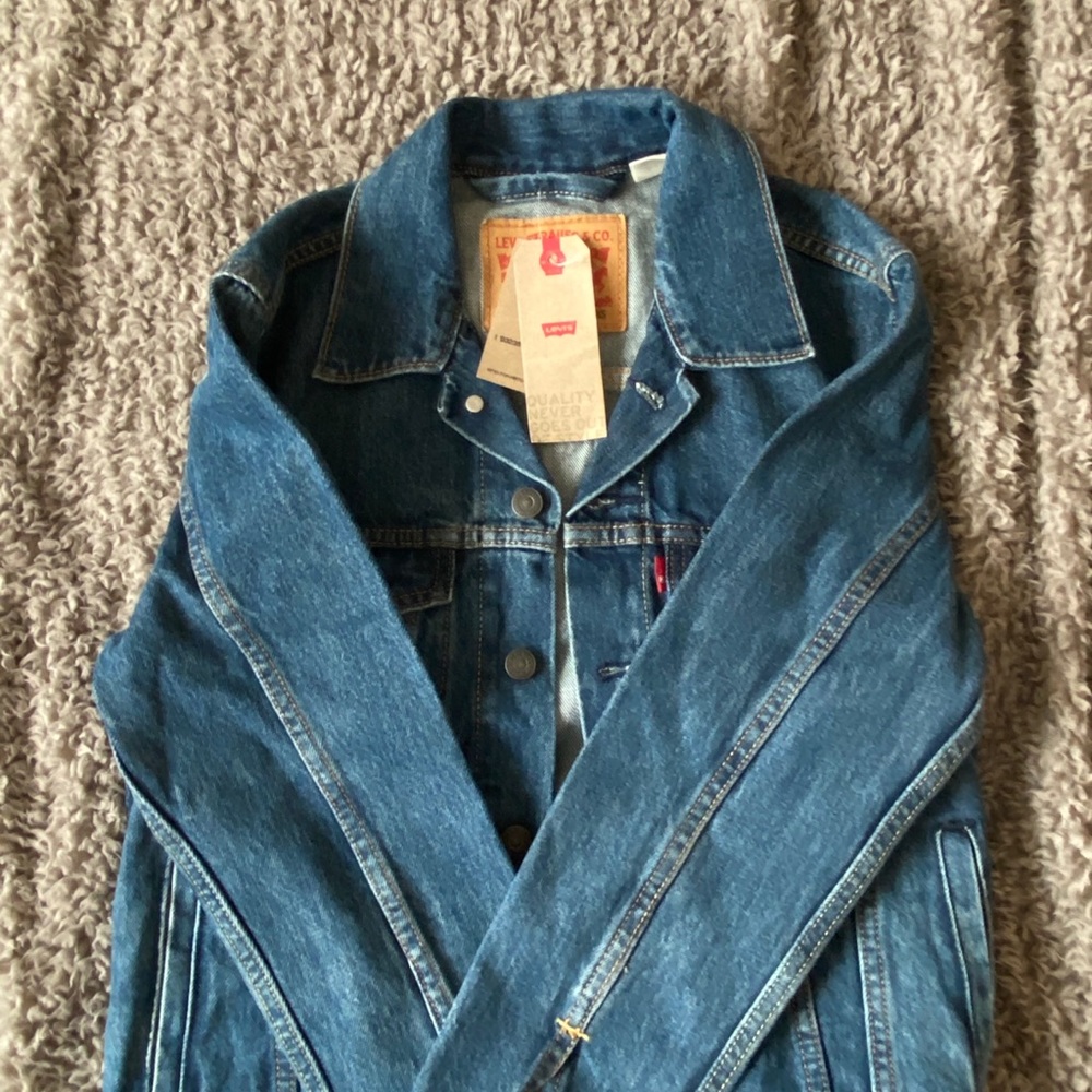 Jean jacket - Picture 2 of 3